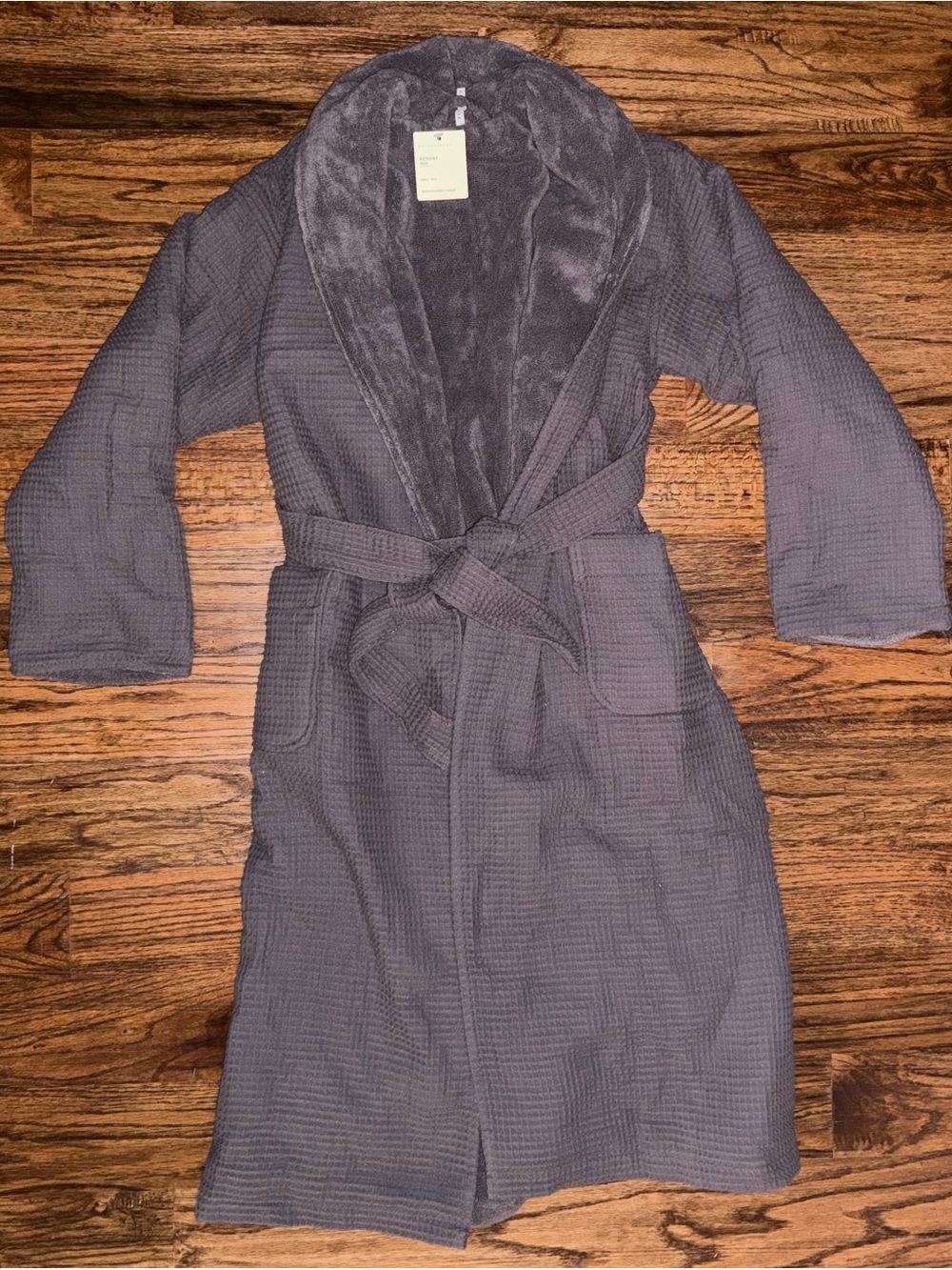 Pottery Barn Waffle Weave Resort Robe, charcoal dark gray, size small, NWT - Picture 3 of 6